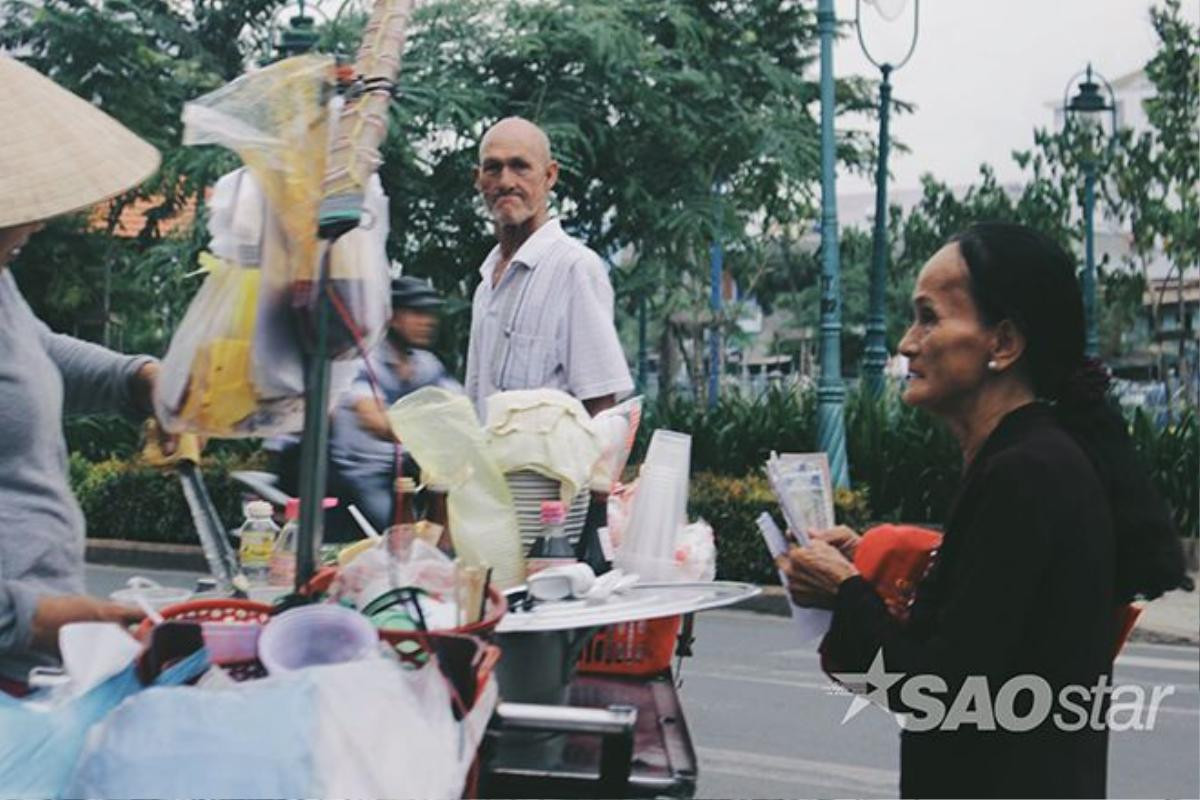 Chuyện tình kì lạ 26 năm của người vợ Việt và ông Tây nghèo, bệnh tật ở chân cầu Hậu Giang Ảnh 17