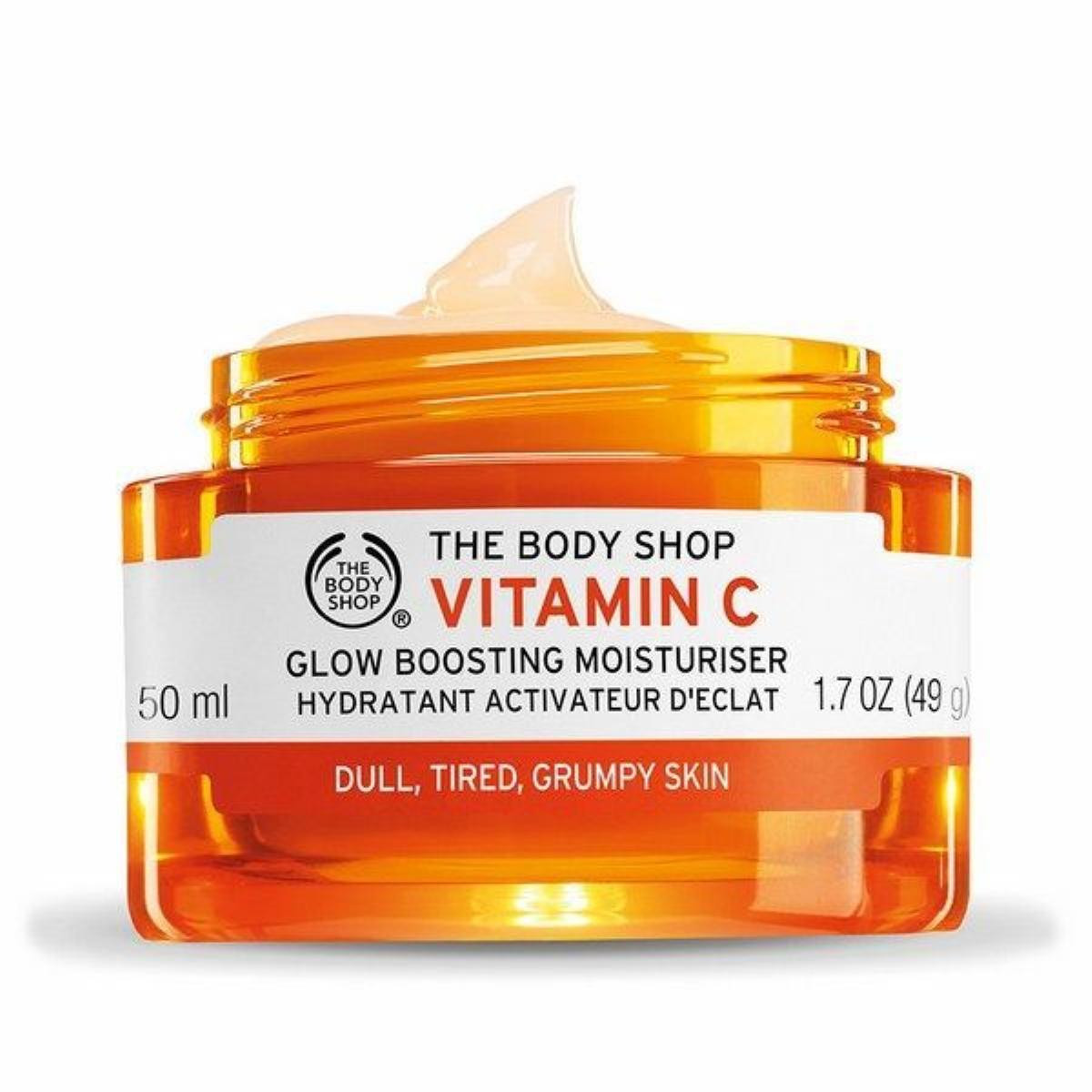 Dòng sản phẩm Vitamin C của The Body Shop với giá từ 369,000 đồng - 769,000 đồng/ sản phẩm. 