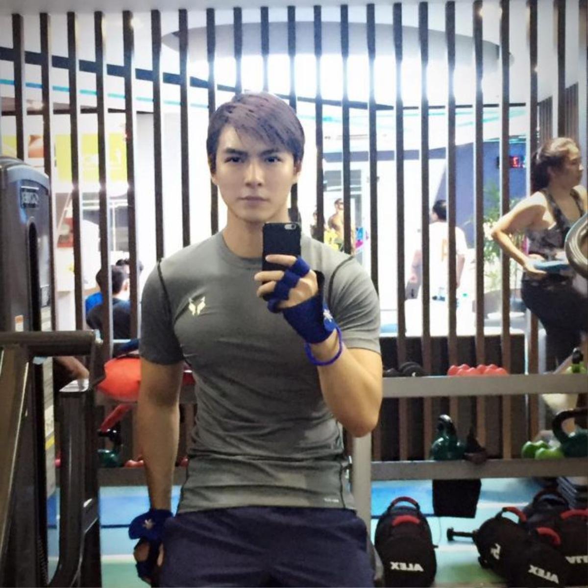 Anh chàng thường xuyên đi tập gym.