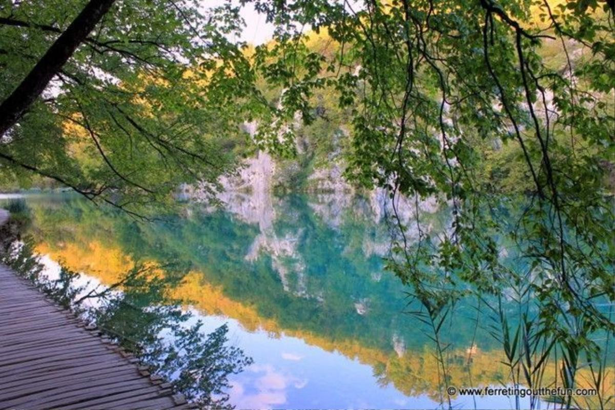 Croatia mùa thu hút du khách với không khí dễ chịu, những tòa nhà kiến trúc La Mã cổ kính và Dugi Otok - hòn đảo lớn thứ 7 của vùng biển Adriatic. Ảnh: Ferretingoutthefun. 