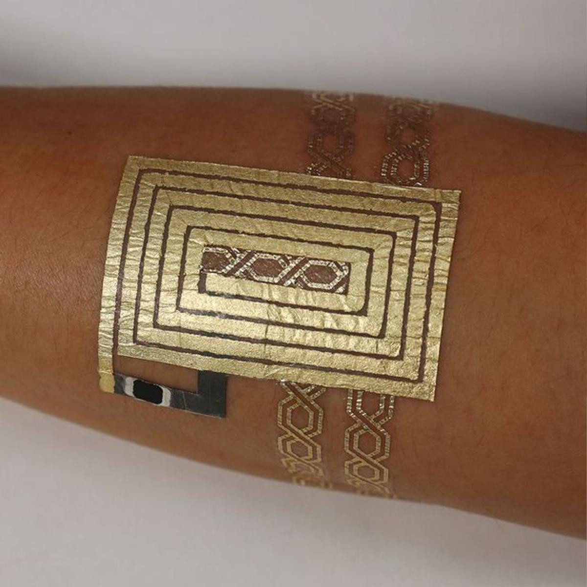 researchers-create-smart-tattoos-that-can-control-your-phone