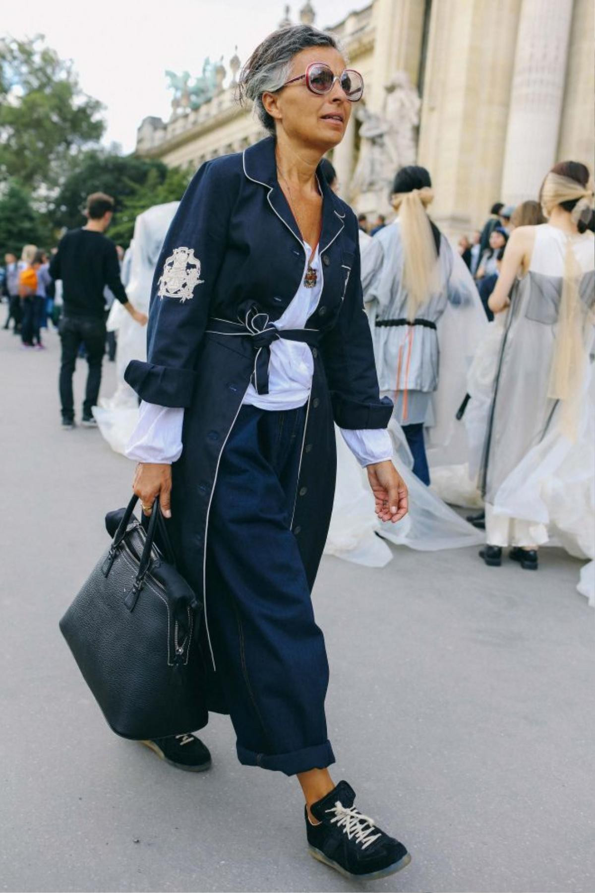 20-paris-street-style-ss17-day-11