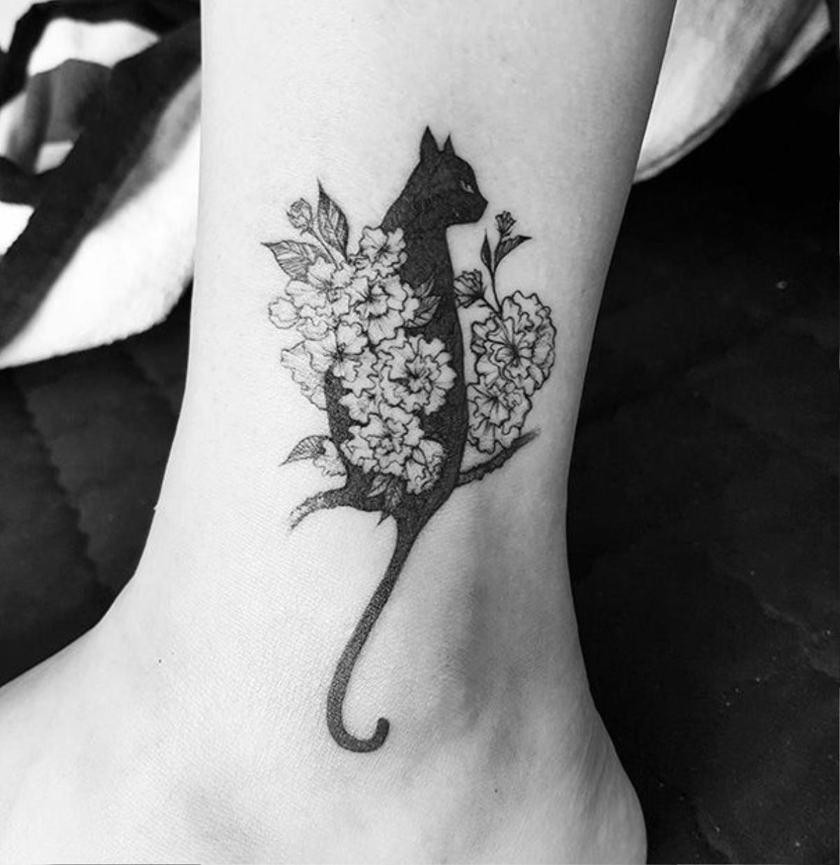 cat-tattoo-ideas-108-5805e3e88042d__605