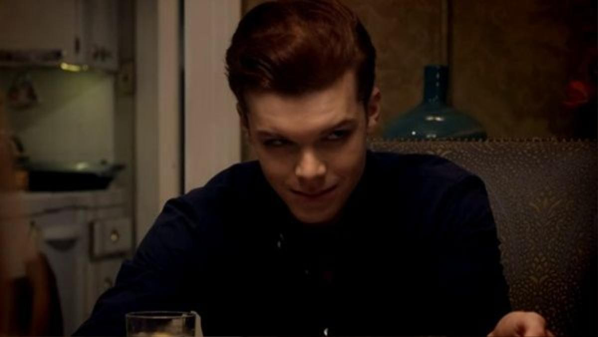  Cameron Monaghan chín muồi diễn xuất qua phim.