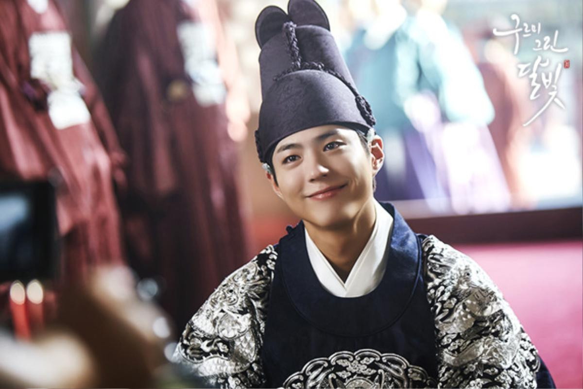 Park Bo Gum hóa thân thành thế tử Lee Young