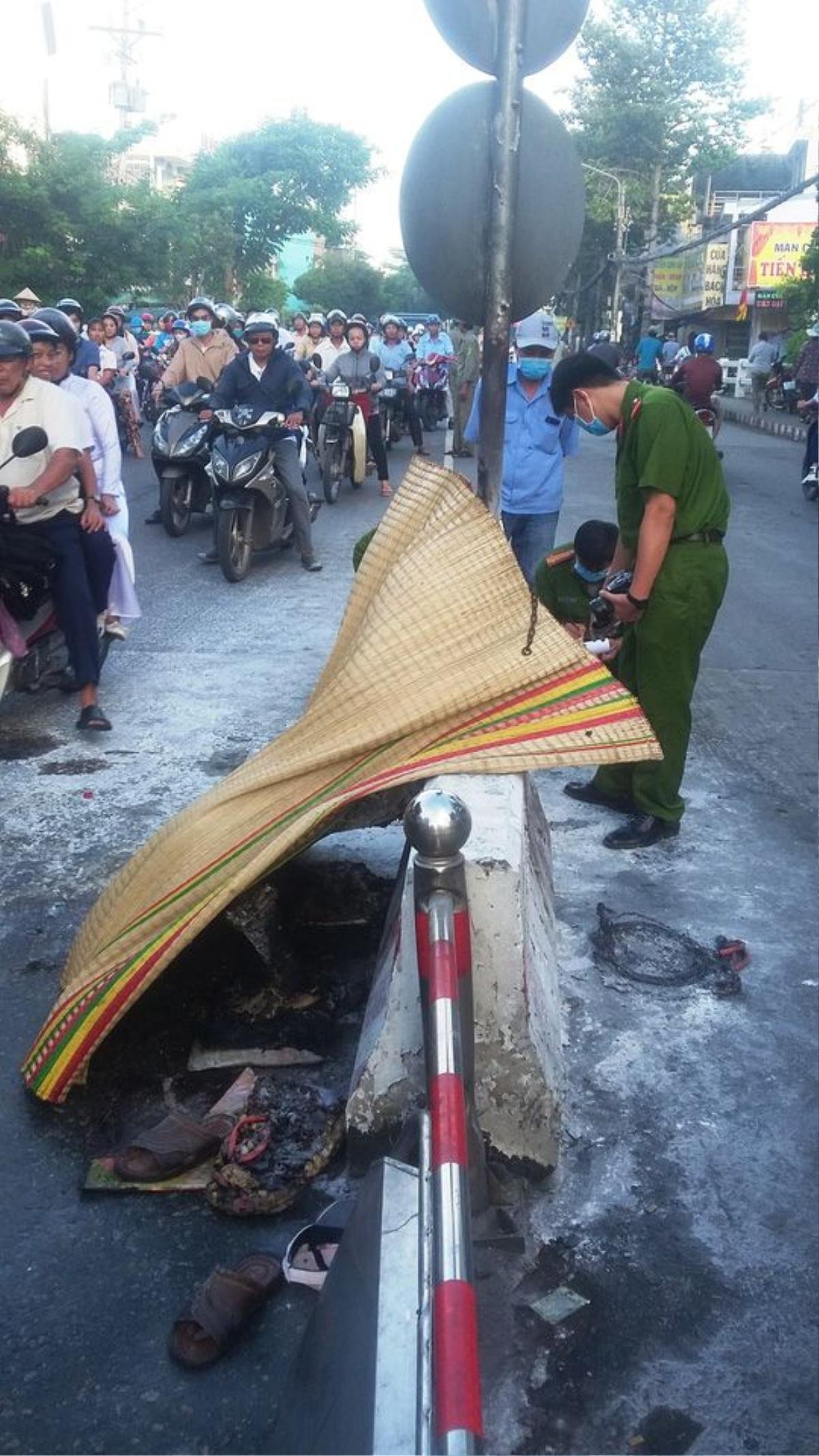 Cơ quan chức năng đang tiến hành điều tra làm rõ.