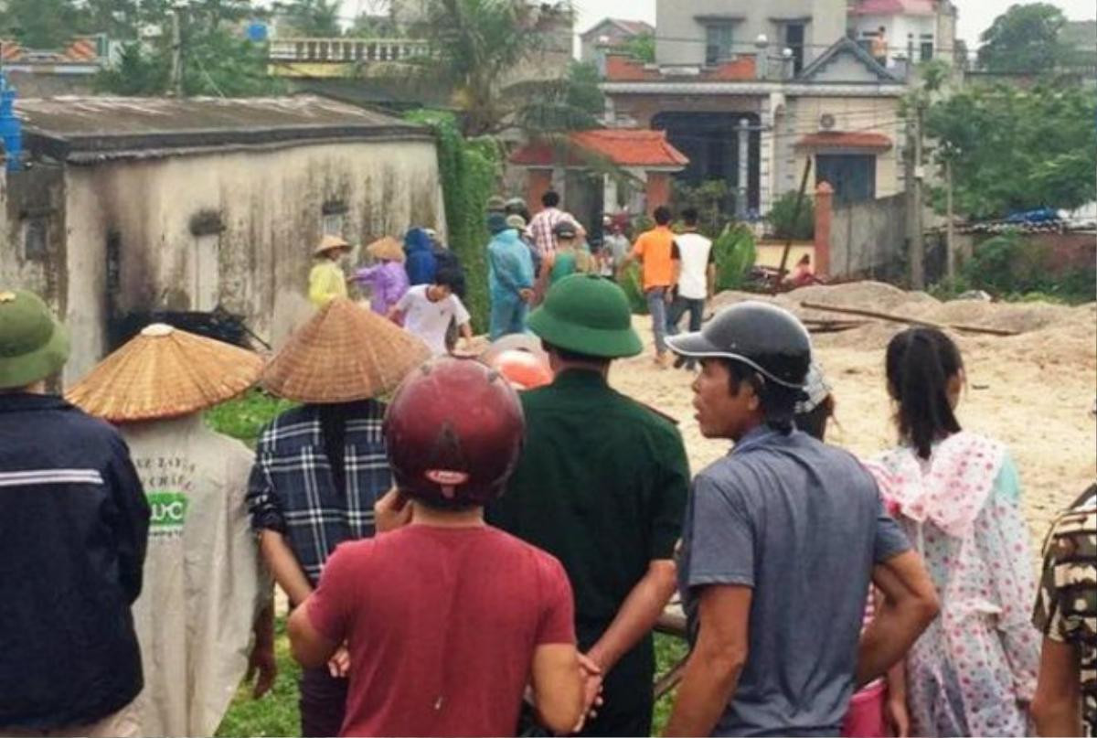 Người dân bàng hoàng trước sự việc cướp đi tính mạng của nhiều người