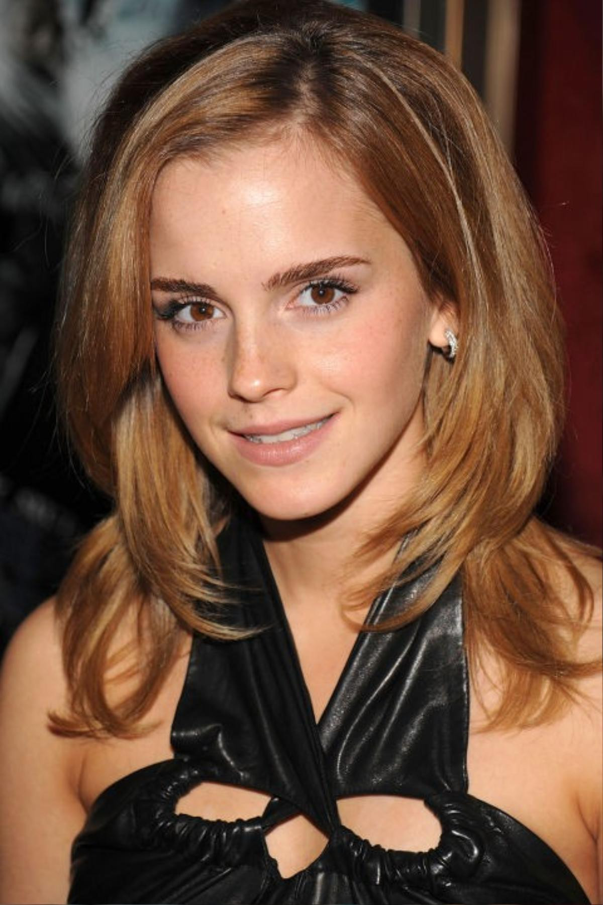 hbz-emma-watson-hair-2009-gettyimages-88957980