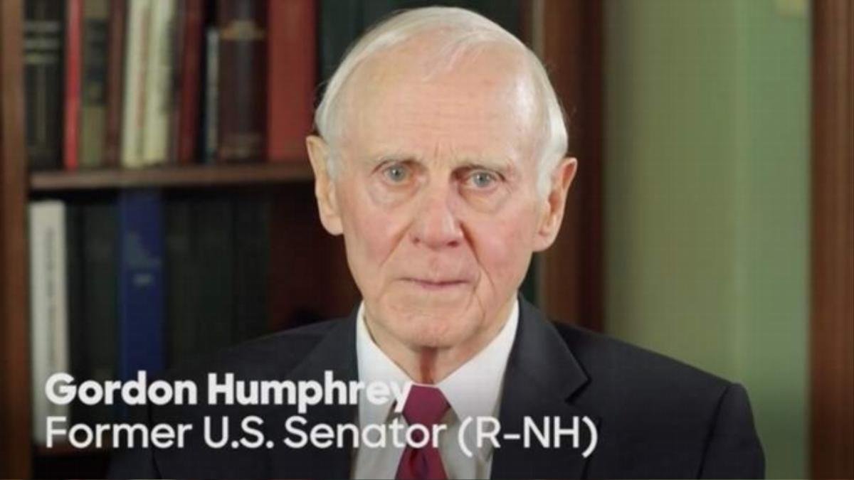 Ông Gordon Humphrey - chính trị gia bị ám ảnh với viễn cảnh ông Trump trở thành Nhà lãnh đạo mới của nước Mỹ