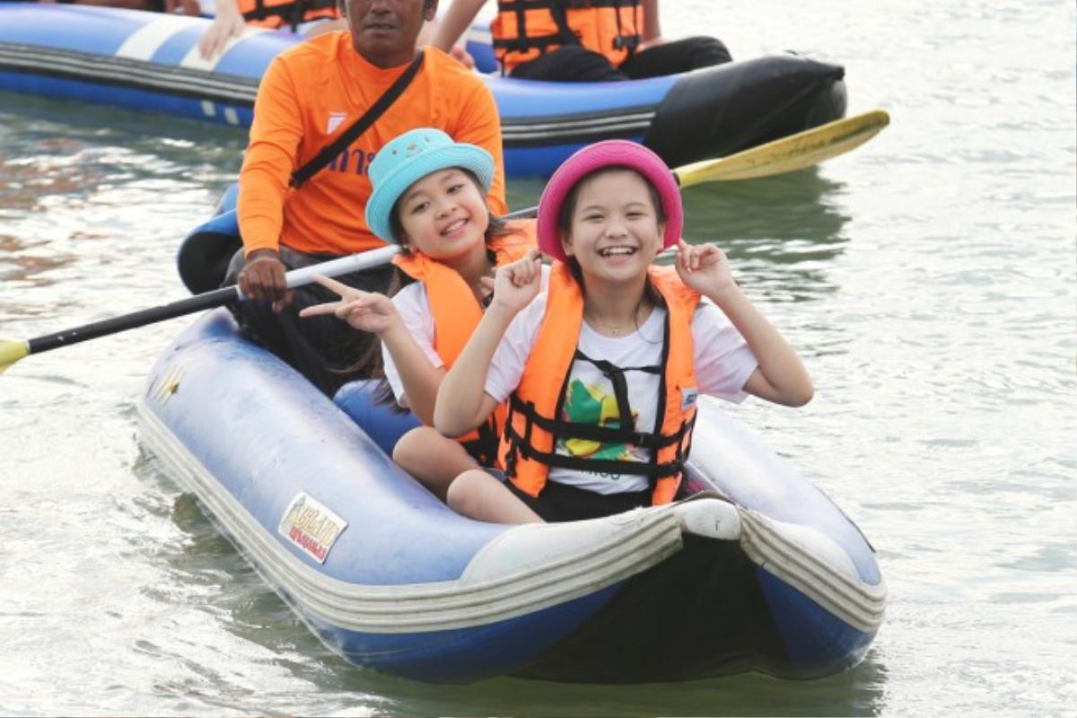 20-mai-anh-bang-giang-cheo-chuyen-kayak-tai-hong-island