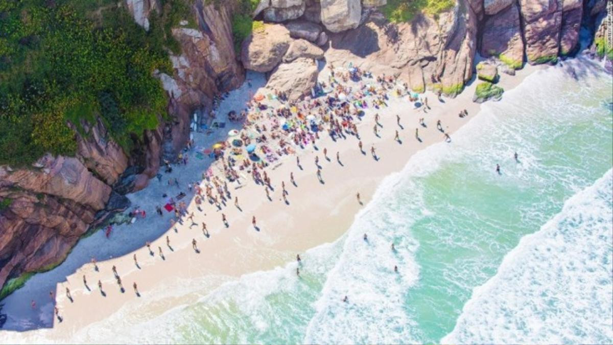 Joatinga, Rio de Janeiro (Brazil): Một bãi biển khác cũng rất đẹp Rio, nơi được Malin ví như điểm giao giữa một khu rừng nhiệt đới và biển.