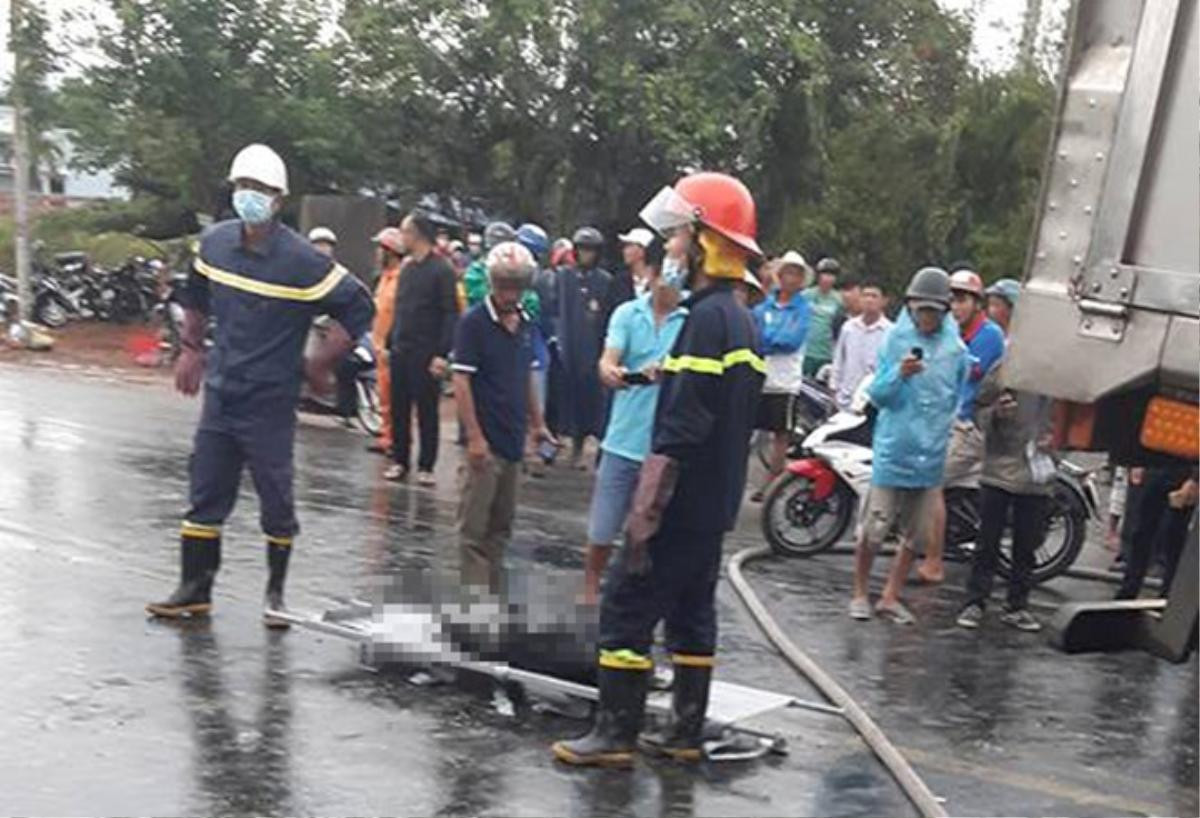 Hầu hết 12 thi thể nạn nhân của vụ tai nạn không thể nhận dạng.