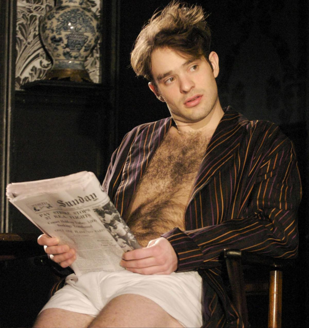 charlie-cox-bulge-shirtless-hairy-1