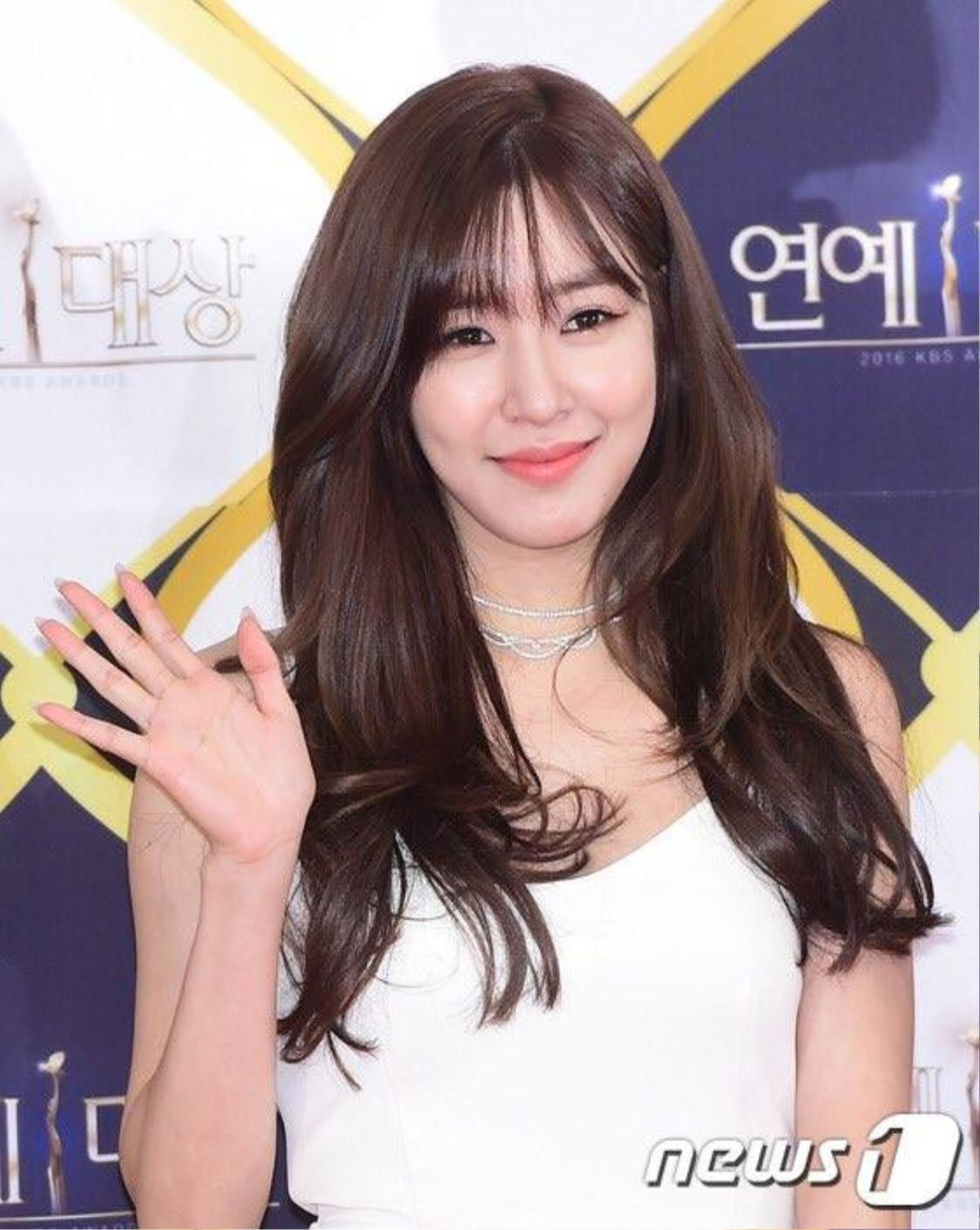 Netizen phẫn nộ dọa xóa toàn bộ nhạc SNSD vì Tiffany Ảnh 4