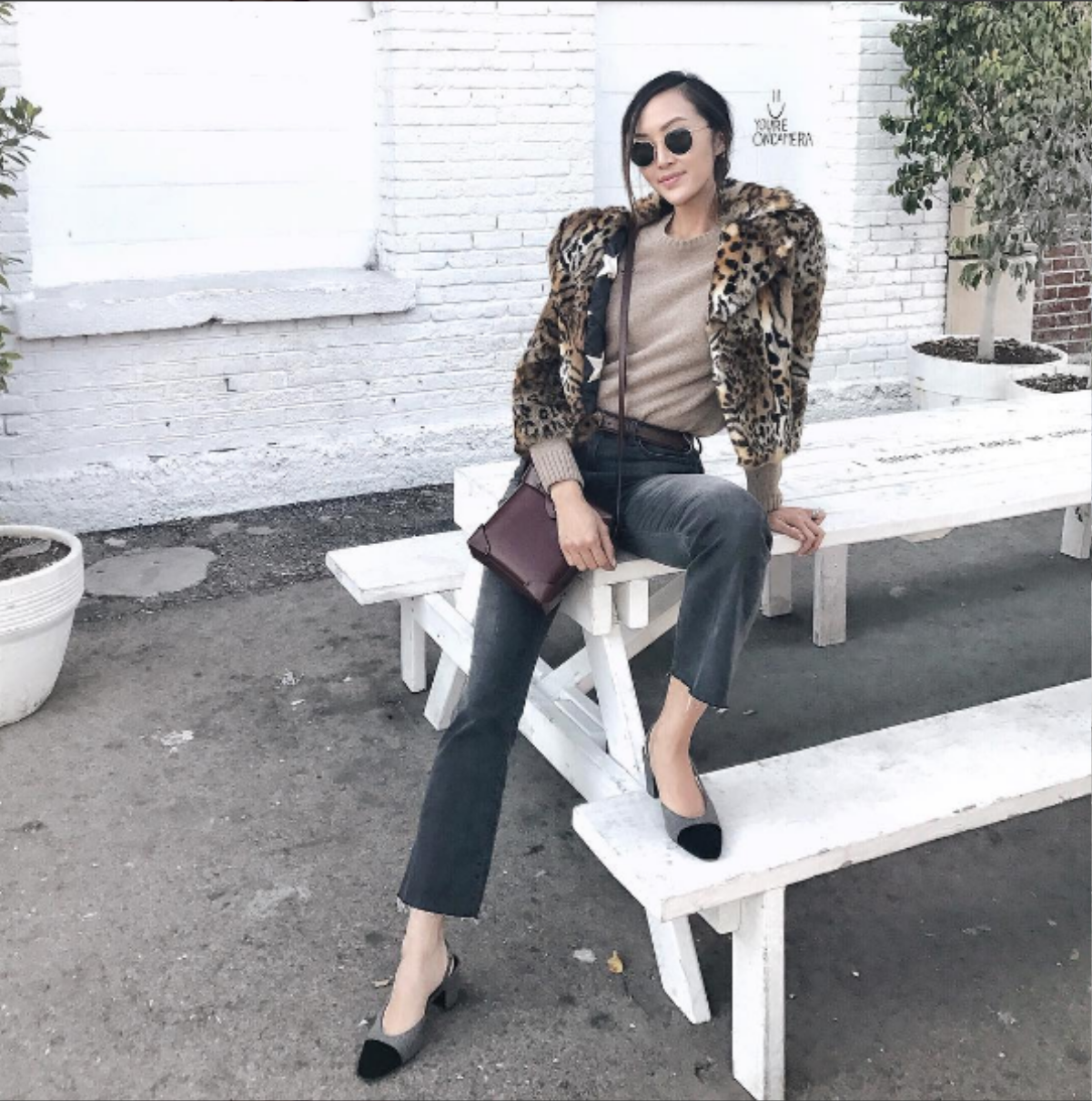 Cùng học hỏi 'bí kíp' phối hợp trang phục cho ngày đầu năm từ 4 nàng fashion blogger instagram Ảnh 2