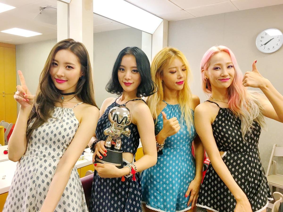 Fan Wonder Girls hãy chuẩn bị tinh thần, hình ảnh các cô gái vừa bị JYP gỡ bỏ rồi! Ảnh 3