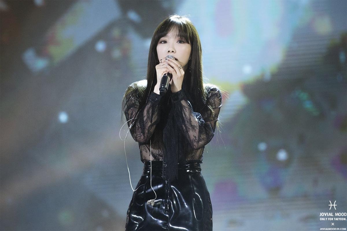 Dính sự cố tại Grammy Hàn, không ai nghĩ Taeyeon (SNSD) lại ‘cool ngầu’ thế này Ảnh 2