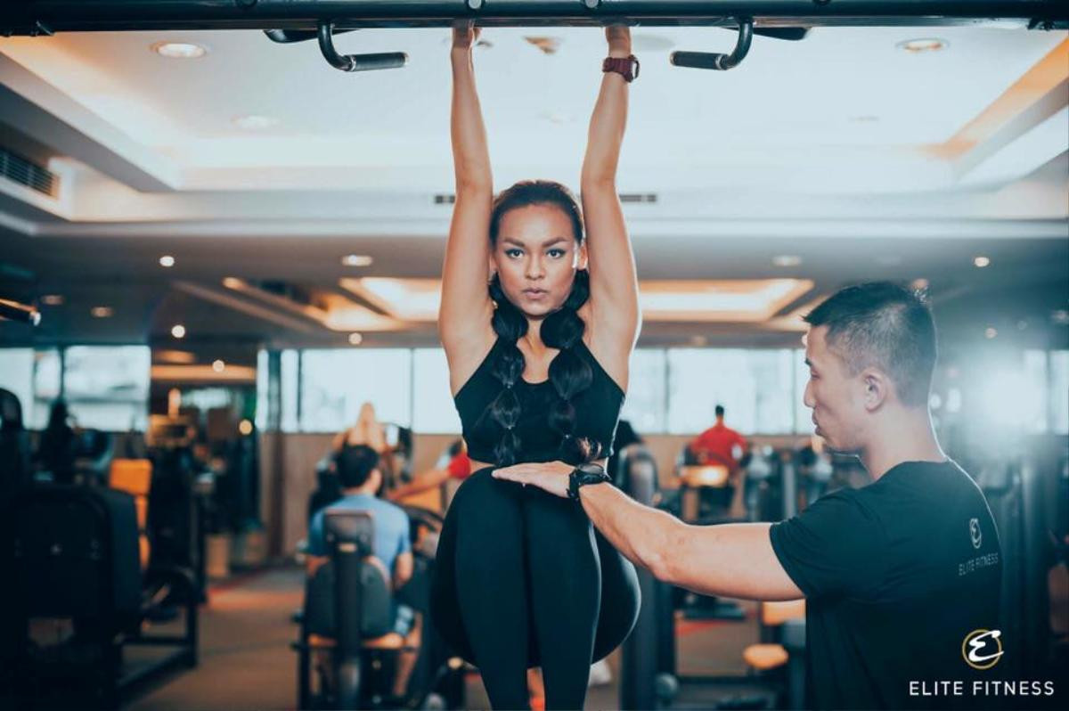 Phạm Hương, Mai Ngô xứng danh những người đẹp chăm tập gym nhất showbiz Việt Ảnh 12