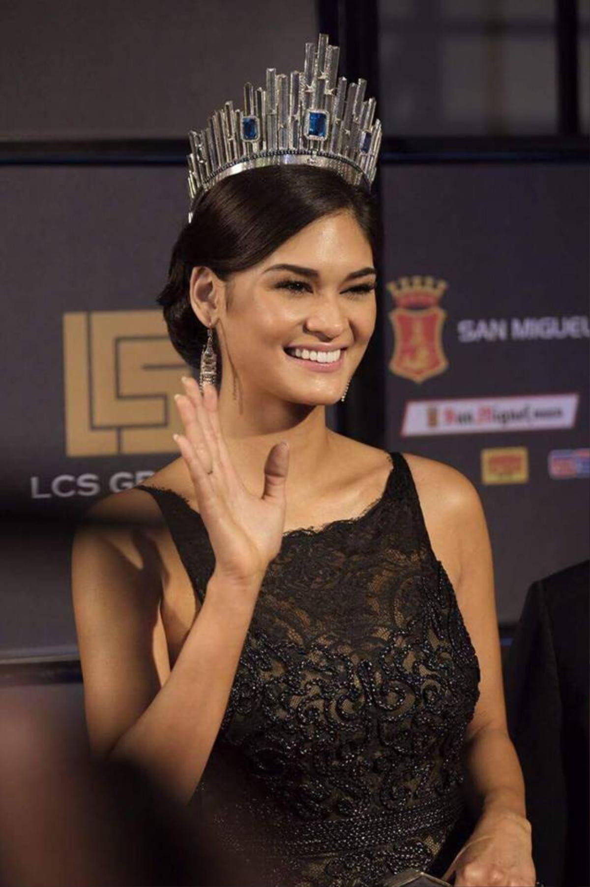 Lệ Hằng xinh đẹp quyến rũ dự tiệc cùng Hoa hậu Hoàn vũ Thế giới Pia Wurtzbach Ảnh 14