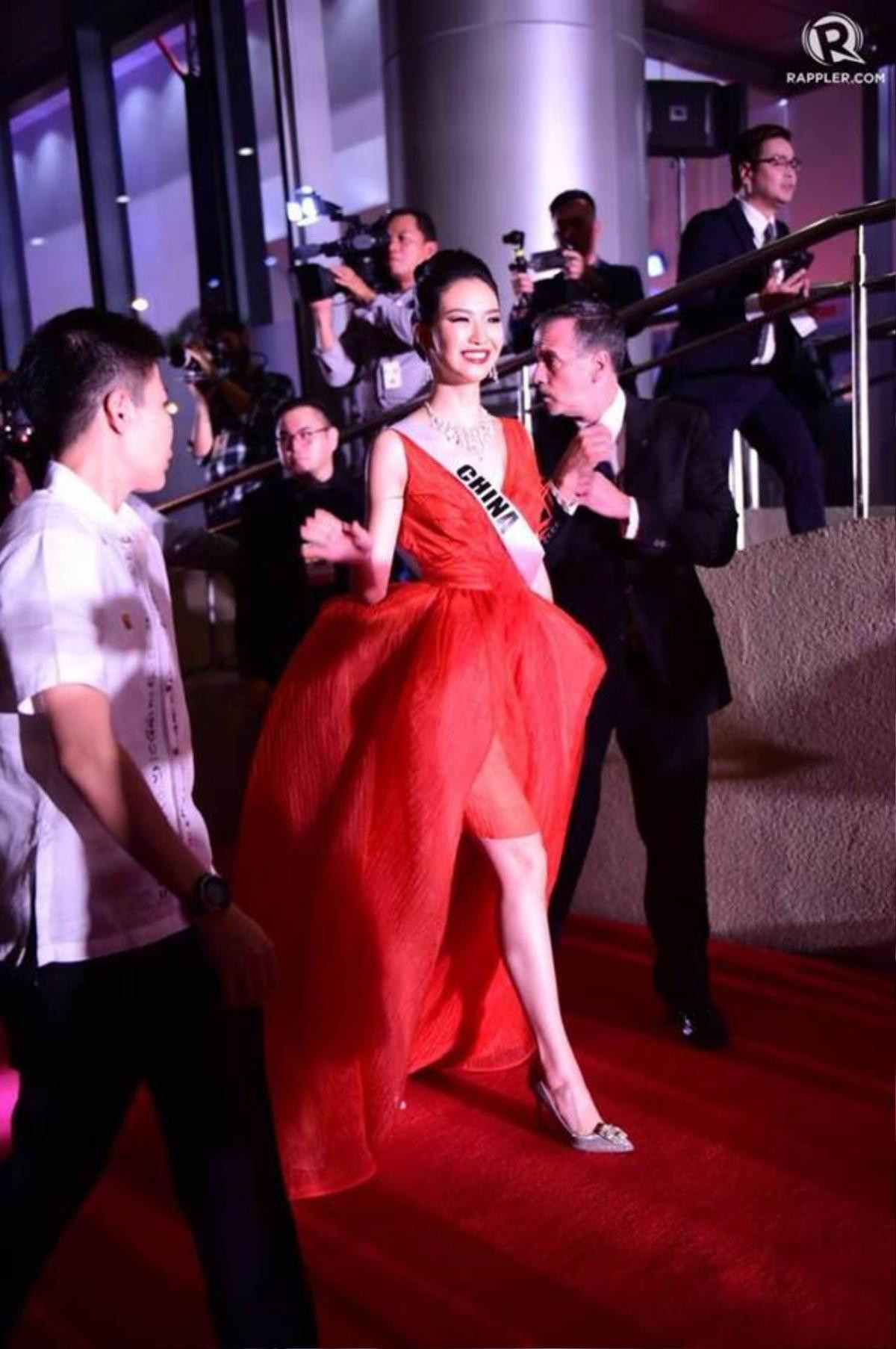 Lệ Hằng xinh đẹp quyến rũ dự tiệc cùng Hoa hậu Hoàn vũ Thế giới Pia Wurtzbach Ảnh 16