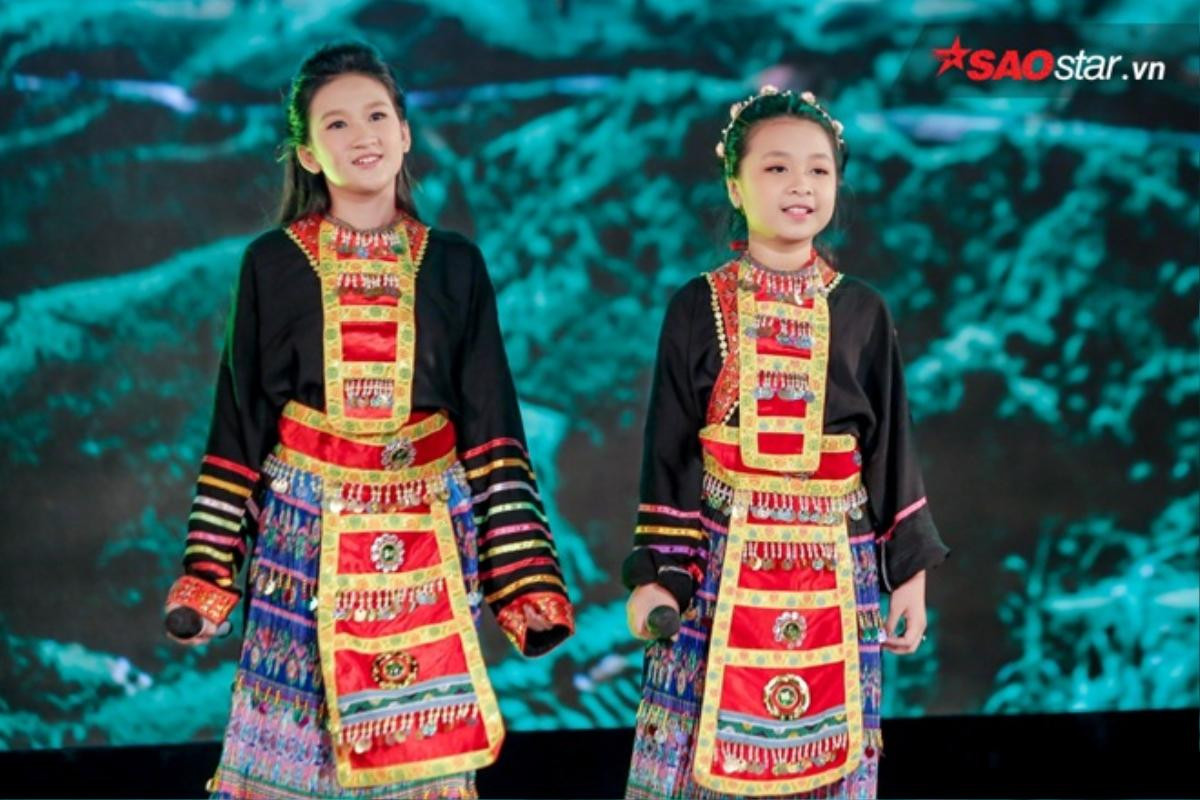 Noo Phước Thịnh 'hội ngộ' 4 học trò nhí The Voice Kids 2016 trong đêm nhạc mừng xuân Ảnh 2