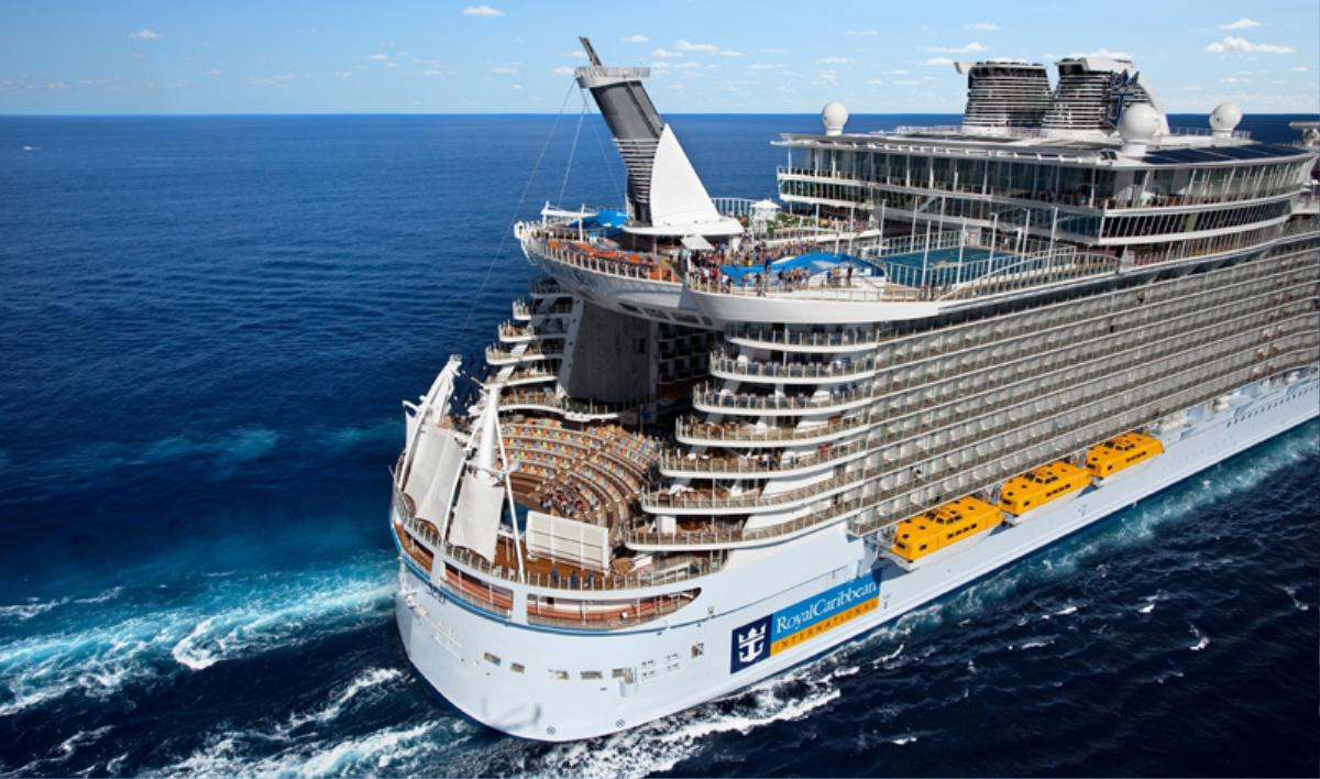 Bên trong du thuyền 5 sao Royal Caribbean: Lâu đài lộng lẫy giữa biển khơi Ảnh 2