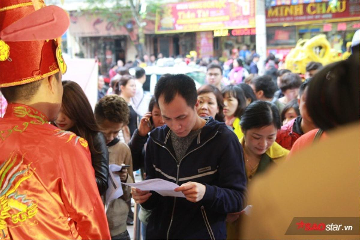 Đến hẹn lại lên, phố Trần Nhân Tông lại tắc nghẽn nghiêm trọng ngày vía Thần Tài Ảnh 2