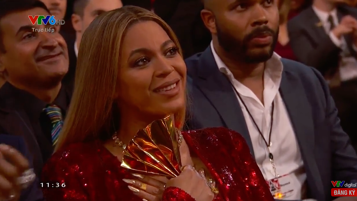 Cái kết bất ngờ của Grammy: Adele 'hốt' hết giải quan trọng, Beyoncé gần như trắng tay! Ảnh 83