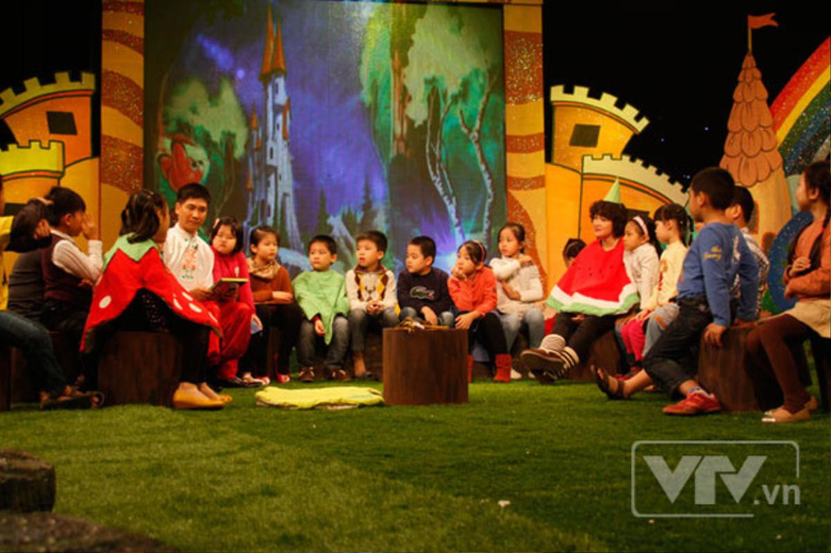 Trở về tuổi thơ với những nhạc hiệu 'bất hủ' trong gameshow Việt đình đám một thời (P1) Ảnh 1