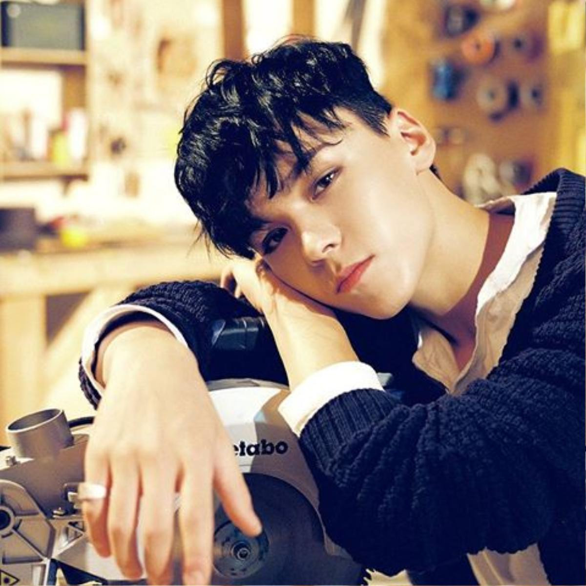 Vernon (SEVENTEEN) - thần tượng sở hữu gương mặt giống nhiều sao Hollywood nhất Ảnh 5