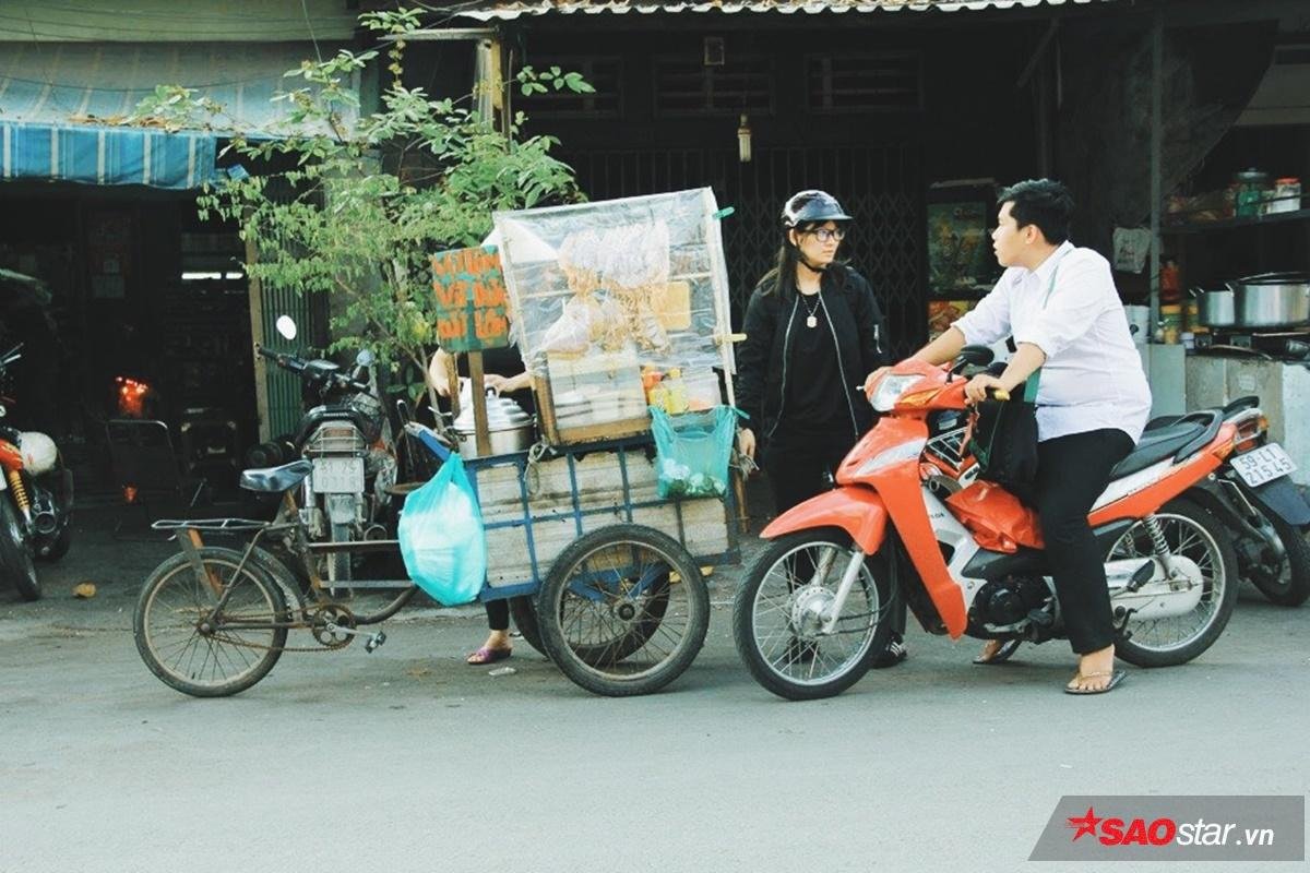 Gặp mẹ đẻ của chiếc bảng ‘Vịt lộn vịt dữa cút lộn' đang nổi đình nổi đám trên mạng xã hội Ảnh 8