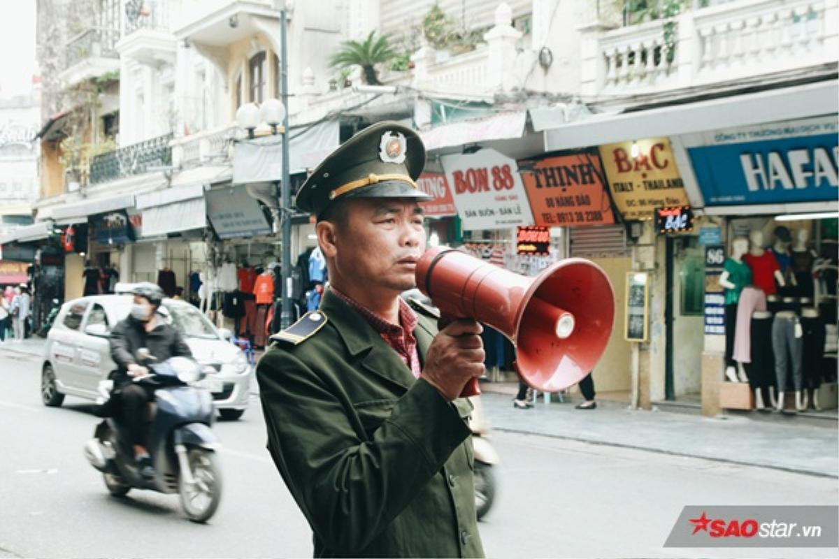 Sau Sài Gòn, tới Hà Nội xử lý mạnh tay các hộ kinh doanh lấn chiếm vỉa hè Ảnh 10