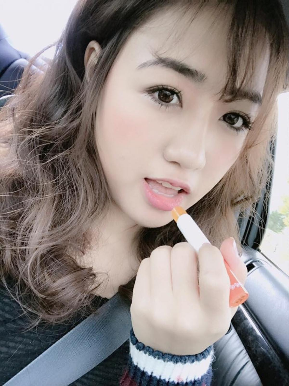 Nhan sắc cô gái bị nhầm với Trần Vũ Quỳnh Anh, 'hot girl' Thanh Hóa Ảnh 5