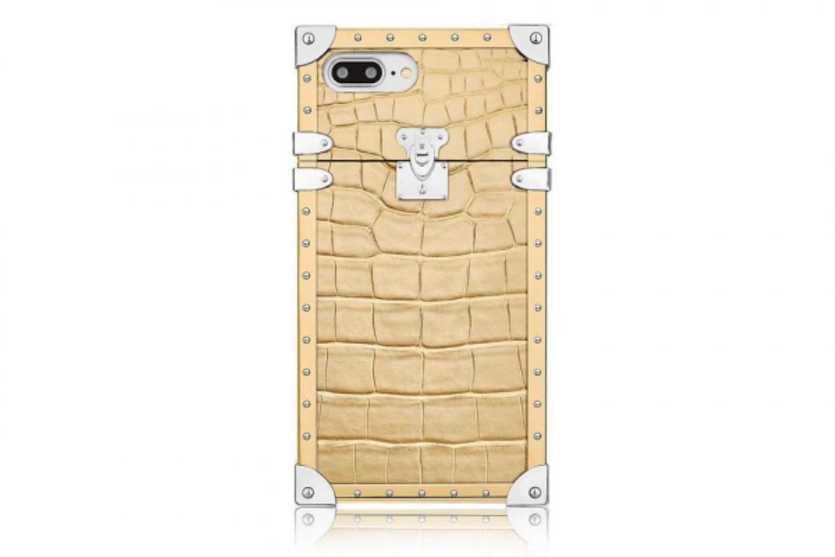 Quá thể chưa? Giá case điện thoại Louis Vuitton còn 'chát' hơn 7 chiếc iphone! Ảnh 2