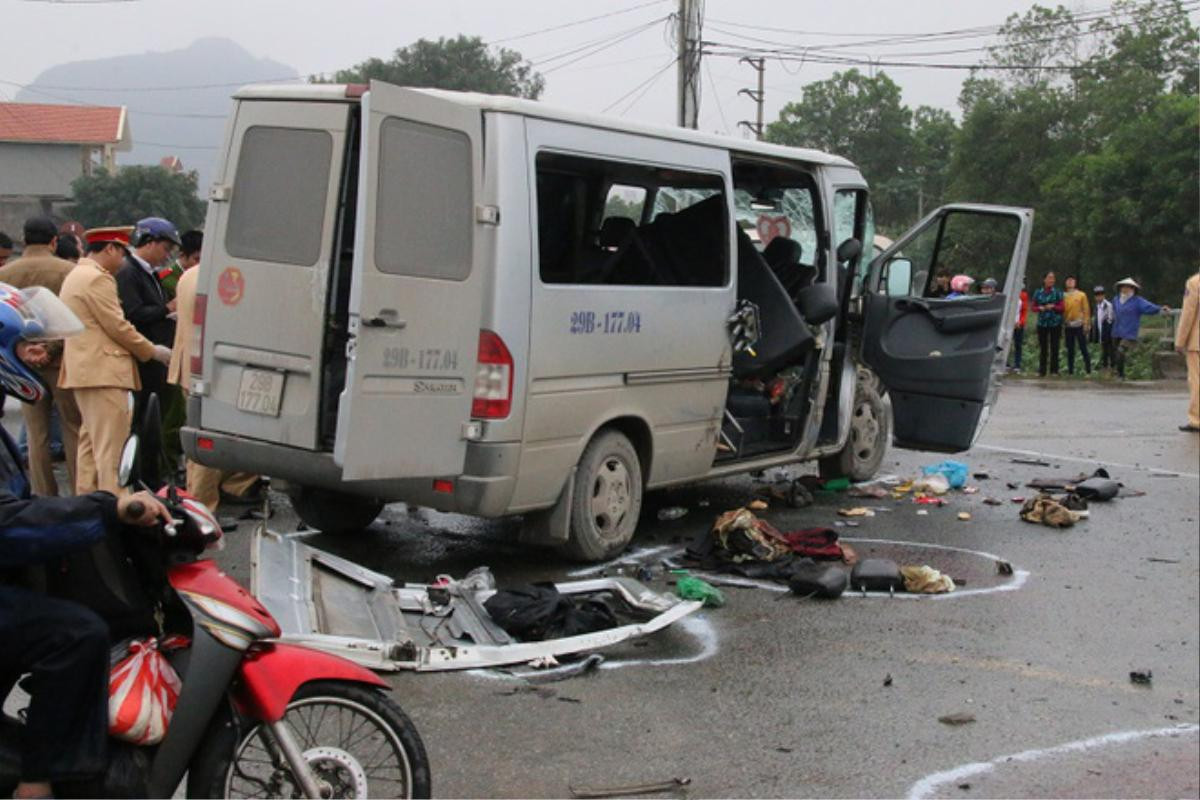 'Tôi nghe thấy tiếng kêu khóc rất hoảng loạn… nhiều người bay khỏi xe' Ảnh 3