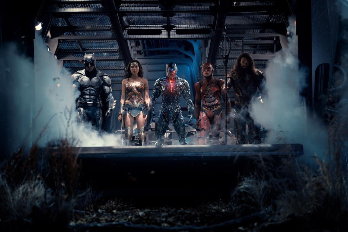 Justice League và Spider-man tung trailer mới: 'Cuộc chiến không lời' giữa DC và Marvel Ảnh 3