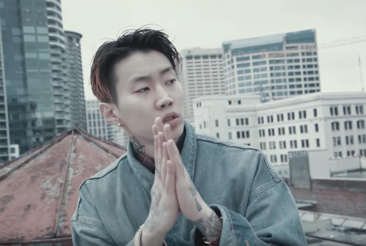 Jay Park tung bài mới đầy 'thâm thù', WINNER hé lộ clip độc lạ trước ngày tái xuất Ảnh 1