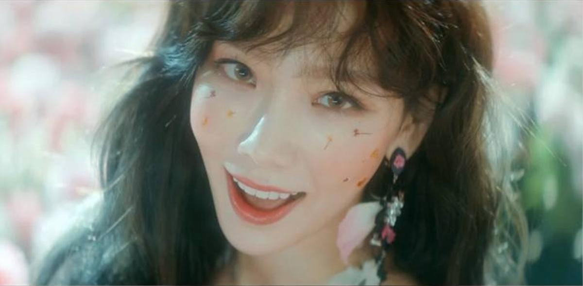 Fan thức trắng đêm vì nhầm lẫn giờ phát hành MV của Taeyeon (SNSD) Ảnh 1