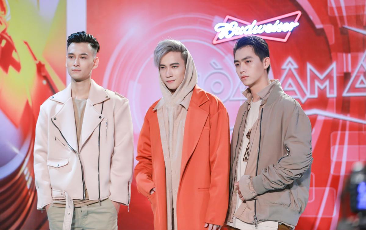 Đội hình 'soái ca' của team S.T khiến fan nữ xao xuyến sau hậu trường Remix New Generation Ảnh 7