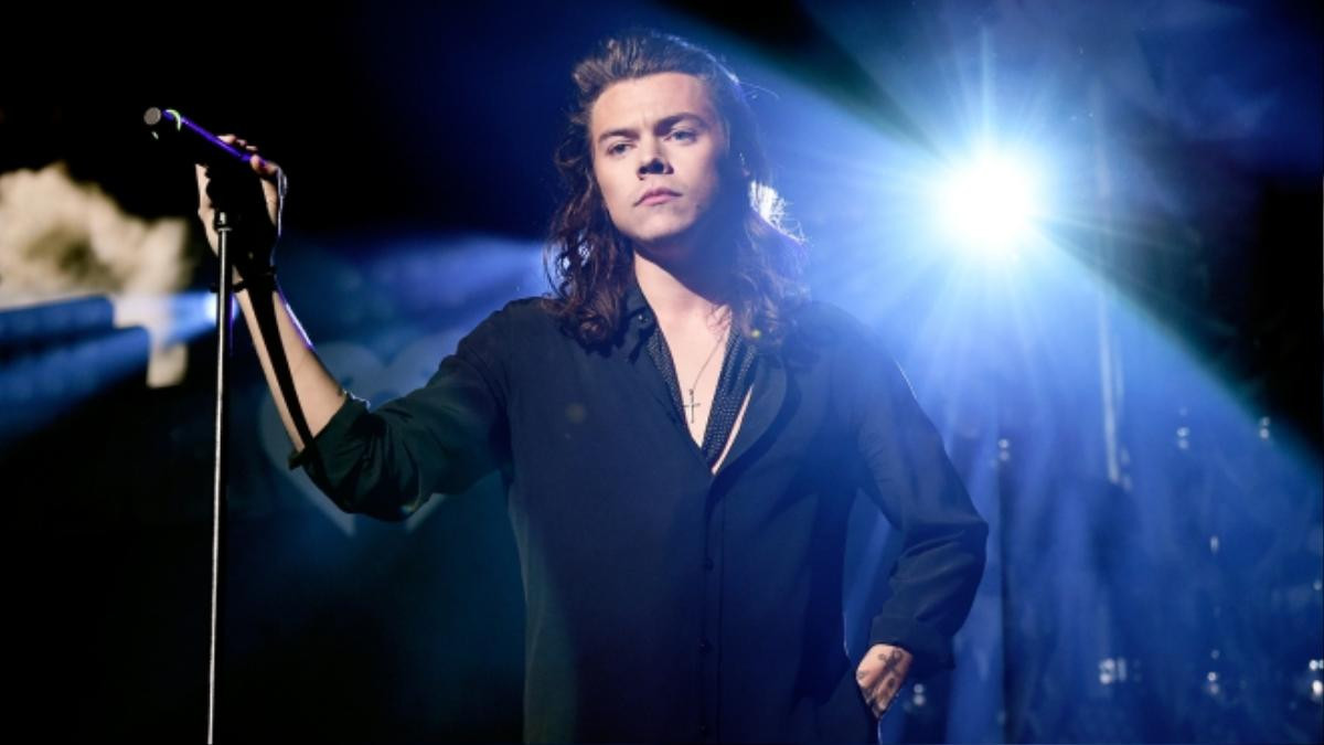 Cả lịch sử nhạc rock Anh thu bé lại vừa bằng single mới của Harry Styles Ảnh 1