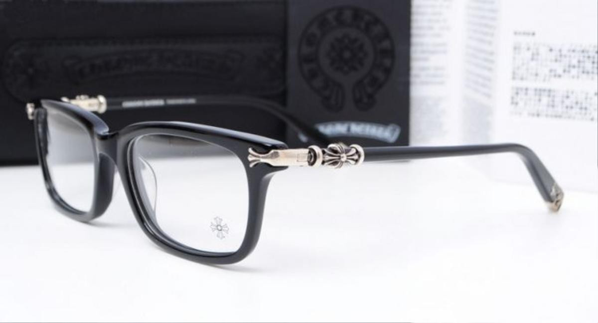 Điều thú vị từ 'Sống chung với mẹ chồng': Khi mẹ đẻ đeo kính Chrome Hearts Ảnh 5