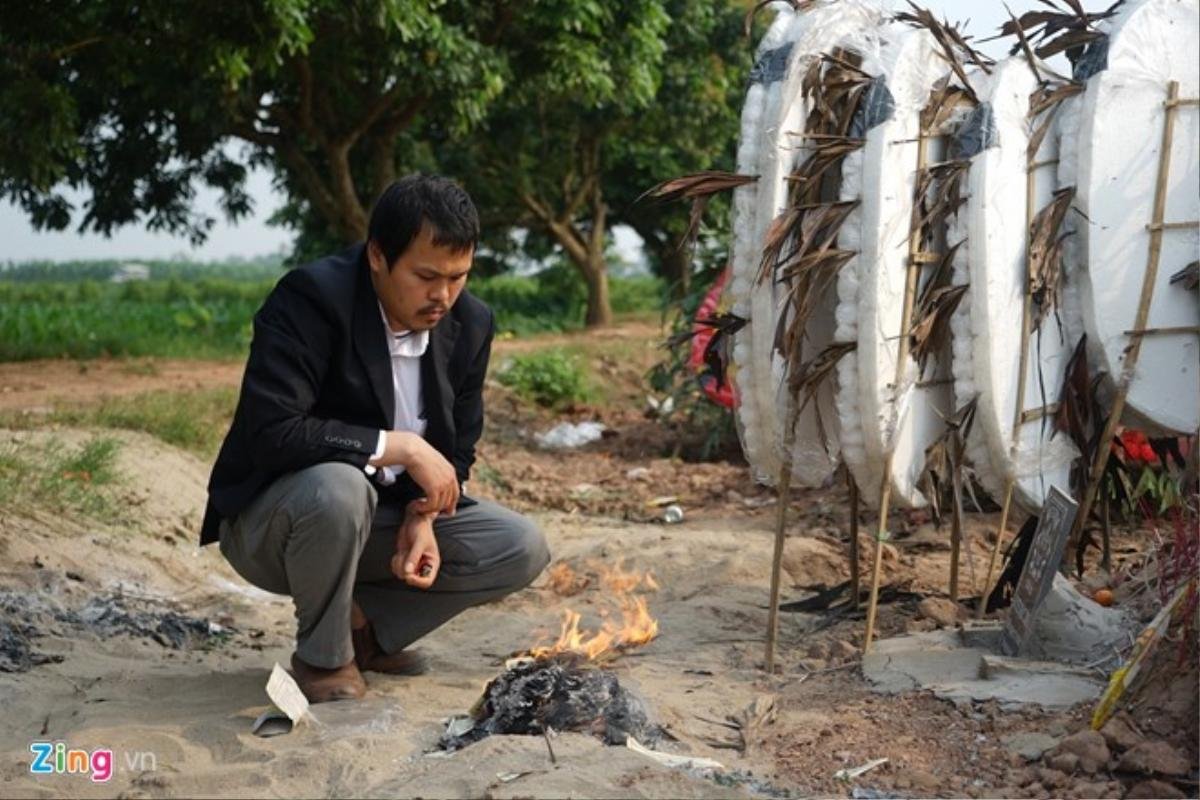 'Bé Nhật Linh gặp nghi phạm hàng ngày và luôn tin ông ta là người tốt' Ảnh 1