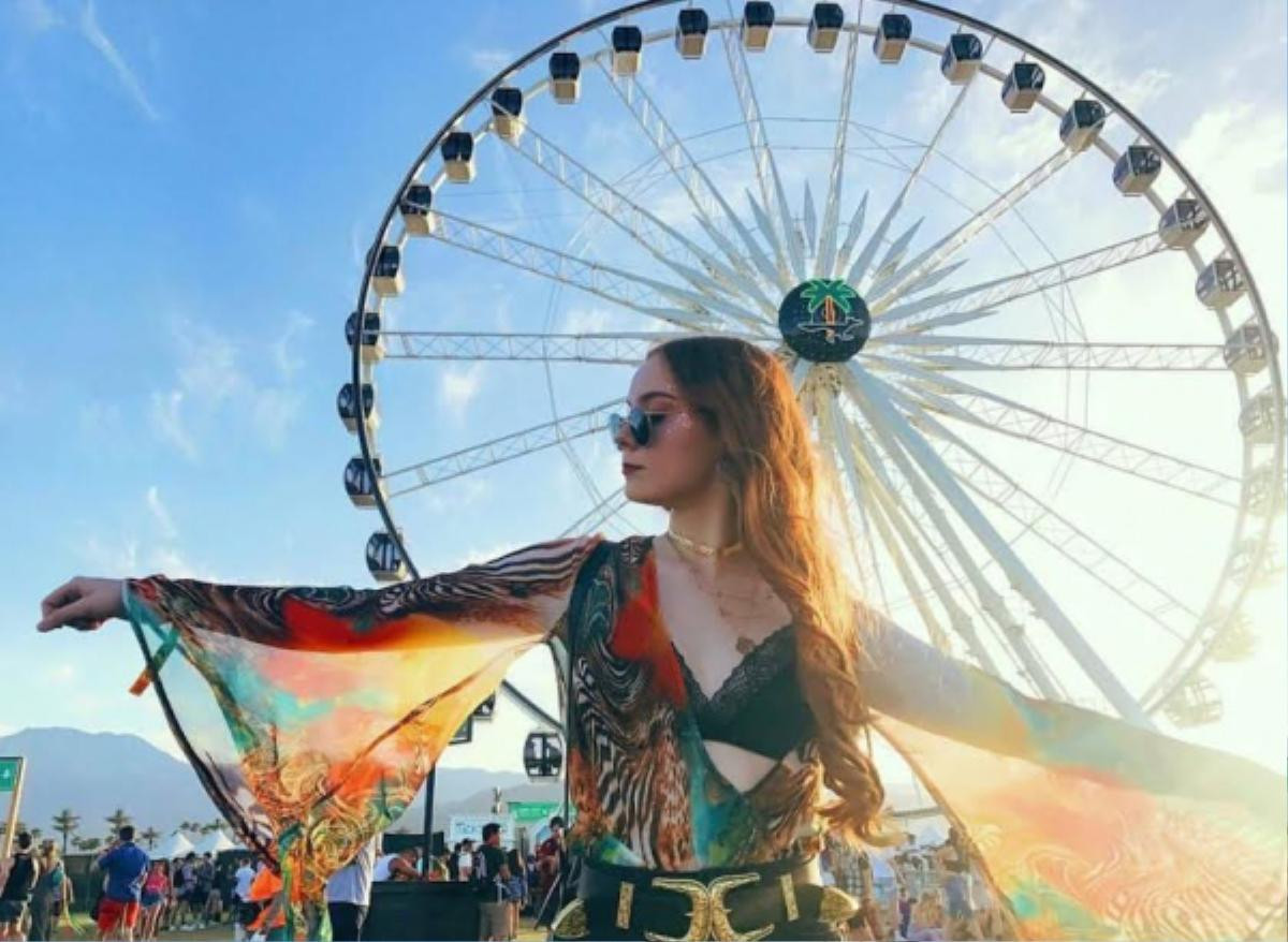 Coachella 2017: 'Phát súng' chào Hè với loạt street style cực chất của những cô nàng sexy nhất nước Mỹ Ảnh 23