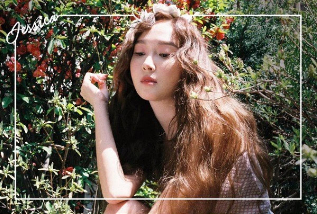 1 ngày trước khi thổi nến sinh nhật, Jessica hóa quý cô cổ điển trong teaser MV mới Ảnh 4