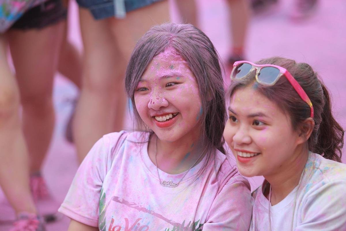 Lễ hội màu sắc Color Me Run 2017 rộn ràng trở lại Ảnh 2