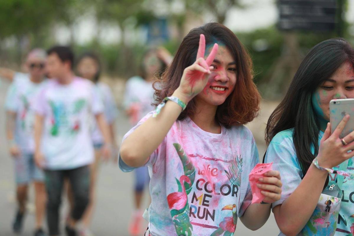 Lễ hội màu sắc Color Me Run 2017 rộn ràng trở lại Ảnh 4