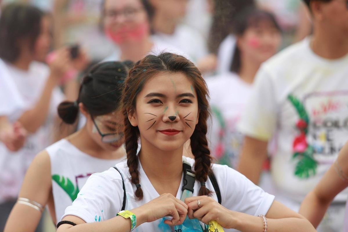 Lễ hội màu sắc Color Me Run 2017 rộn ràng trở lại Ảnh 18