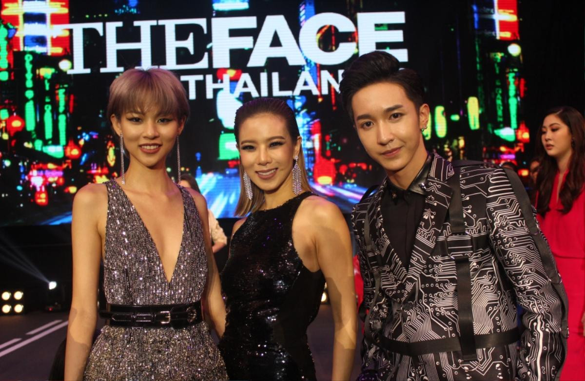 Quán quân The Face Thailand Grace bất ngờ ôm chặt, hứa hẹn hợp tác cùng Phí Phương Anh Ảnh 5