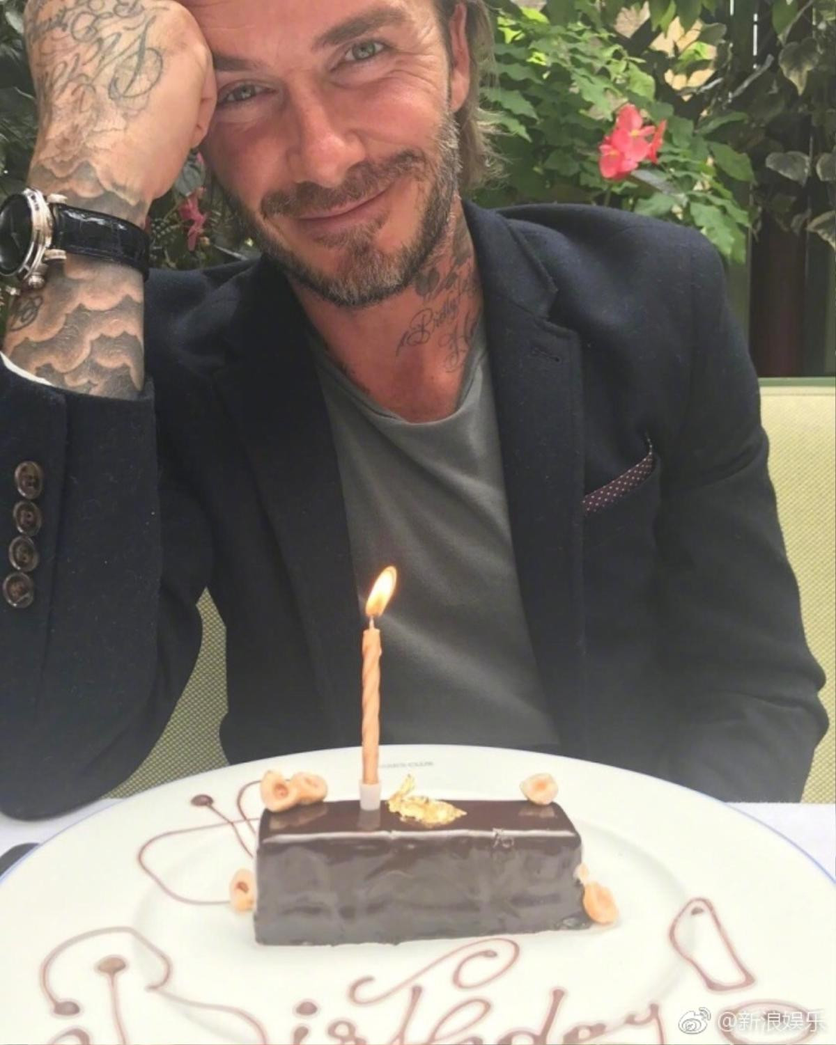 David Beckham kỷ niệm sinh nhật tuổi 42 bằng cách 'gây bão' mạng xã hội Ảnh 4