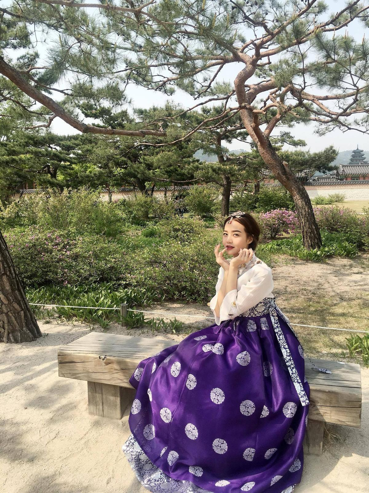 Hoa hậu Kiều Ngân tung bộ ảnh diện Hanbok mặc tin đồn sắp kết hôn Ảnh 9